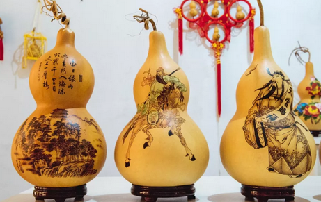 葫蘆為什么能賣到3000元以上？葫蘆激光打標(biāo)機(jī)