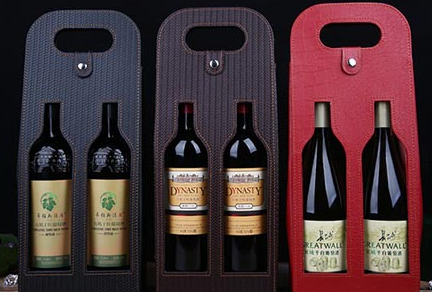 激光雕刻酒袋包裝，盡顯獨(dú)特品味