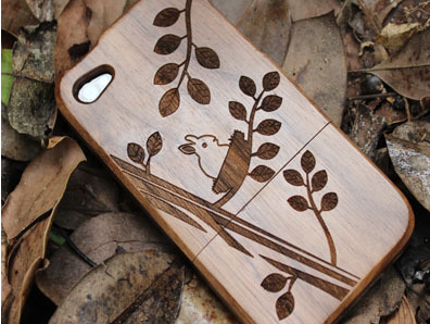 激光雕刻手機殼，擁有它你就是這條街上最靚的仔