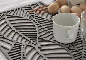 激光切割餐墊，美觀又衛(wèi)生