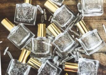 香水瓶激光雕刻機，屬于你獨特的味道